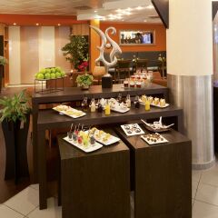Moevenpick Hotel Nuernberg Airport питание фото 2