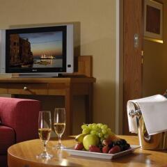 Отель Courtyard by Marriott Prague Airport Прага в номере фото 2