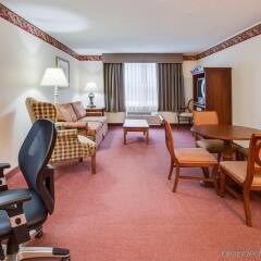 Отель Country Inn & Suites Effingham