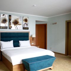 Отель Castello Mare Hotel & Wellness Resort Грузия, Кобулети - 2 отзыва об отеле, цены и фото номеров - забронировать отель Castello Mare Hotel & Wellness Resort онлайн комната для гостей фото 2