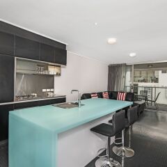 Апартаменты Miro Apartments гостиничный бар