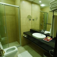 Ramada by Wyndham Islamabad in Islamabad, Pakistan from 158$, photos, reviews - zenhotels.com bathroom photo 2