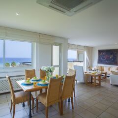 Отель Alia Seafront Suite Кипр, Протарас - отзывы, цены и фото номеров - забронировать отель Alia Seafront Suite онлайн питание