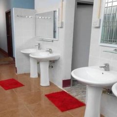 Lucky Backpacker Hostel in Vientiane, Laos from 19$, photos, reviews - zenhotels.com bathroom photo 2