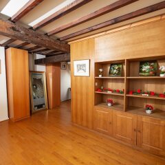 Отель Unique Apartment In Historic Mansion Бельгия, Антверпен - отзывы, цены и фото номеров - забронировать отель Unique Apartment In Historic Mansion онлайн сауна