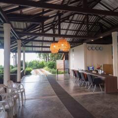 Отель Twin Bay Resort питание