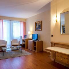 Hotel Century комната для гостей фото 4