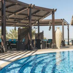 Отель Le Méridien Mina Seyahi Beach Resort & Marina ОАЭ, Дубай - 1 отзыв об отеле, цены и фото номеров - забронировать отель Le Méridien Mina Seyahi Beach Resort & Marina онлайн бассейн фото 3