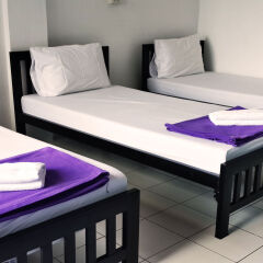 De Talak Hostel Бангкок комната для гостей