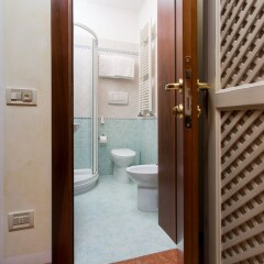 Отель Casa Mimma Италия, Венеция - отзывы, цены и фото номеров - забронировать отель Casa Mimma онлайн ванная фото 2