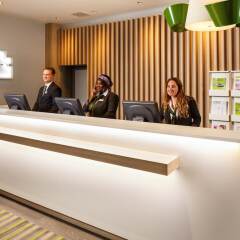 Отель Holiday Inn Düsseldorf - Hafen интерьер отеля фото 2