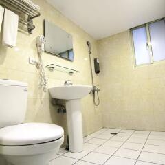 Отель Ximen Taipei DreamHouse ванная