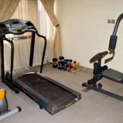 Suru Express Hotel Surulere фитнесс-зал