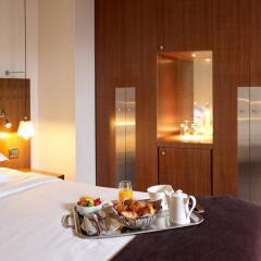 Radisson Blu Hotel Champs Elysées, Paris в номере фото 2