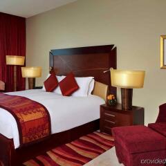 Отель Sofitel Dubai Jumeirah Beach комната для гостей фото 3