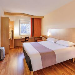 Отель ibis Muenchen City West Германия, Мюнхен - отзывы, цены и фото номеров - забронировать отель ibis Muenchen City West онлайн комната для гостей фото 5