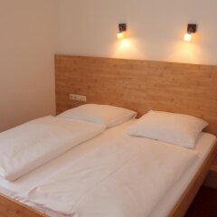 Отель Steichele Hotel & Weinrestaurant Германия, Нюрнберг - отзывы, цены и фото номеров - забронировать отель Steichele Hotel & Weinrestaurant онлайн комната для гостей фото 5