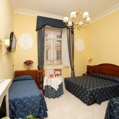 Отель Caroline Suite комната для гостей фото 4