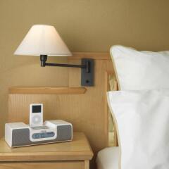 Отель Four Points by Sheraton Brussels сейф в номере