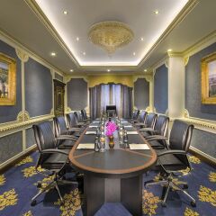 Royal Rose Hotel развлечения
