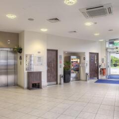 Отель Holiday Inn Express Glasgow Theatreland банкомат