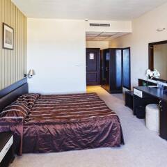 Апартаменты Menada Forum Apartments Солнечный берег комната для гостей фото 4