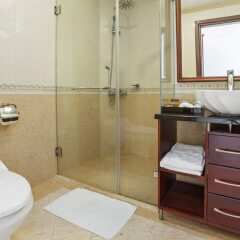 Rosaliza Hotel Hanoi ванная фото 2