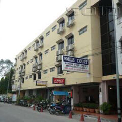 Отель Smile Court Pattaya Паттайя