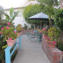 Отель The Palomar Inn