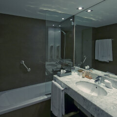 Sercotel Amister Art Hotel ванная