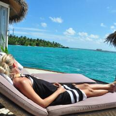 Отель Nika Island Resort & Spa бассейн