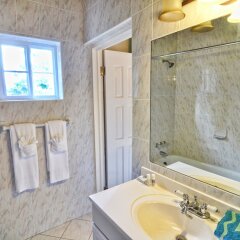 Отель Tropical Lagoon Resort Ямайка, Порт Антонио - отзывы, цены и фото номеров - забронировать отель Tropical Lagoon Resort онлайн ванная