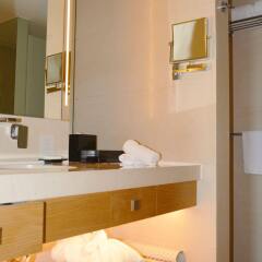 New World Shanghai Hotel Шанхай удобства в номере