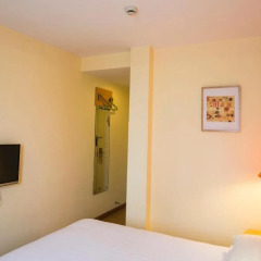 Отель Home Inn Beijing Beihai Xi'an Gate Китай, Пекин - отзывы, цены и фото номеров - забронировать отель Home Inn Beijing Beihai Xi'an Gate онлайн удобства в номере