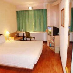 Отель Ibis Huangpu Zhongshan комната для гостей