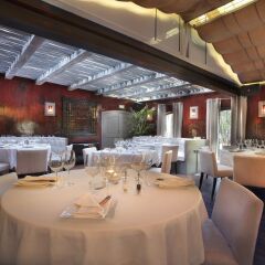 Отель Hôtel Saint Amour La Tartane