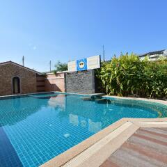 Отель Sunsmile Resort Pattaya Паттайя бассейн