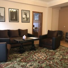 Отель Plaza Viktoria Армения, Гюмри - отзывы, цены и фото номеров - забронировать отель Plaza Viktoria онлайн интерьер отеля