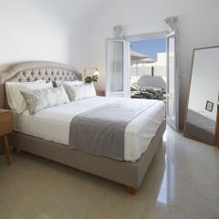 Отель Tramonto Private Villa Греция, Остров Санторини - отзывы, цены и фото номеров - забронировать отель Tramonto Private Villa онлайн комната для гостей фото 3