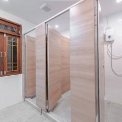 Tiny Taladnoi Hostel Бангкок интерьер отеля фото 2