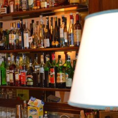 Отель Le Volpaie Италия, Сан-Джиминьяно - отзывы, цены и фото номеров - забронировать отель Le Volpaie онлайн гостиничный бар