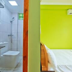 Отель Awesome Comfort Мальдивы, Мале - отзывы, цены и фото номеров - забронировать отель Awesome Comfort онлайн ванная фото 2