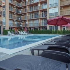 Отель Sunny Beach South Apartments Болгария, Солнечный берег - отзывы, цены и фото номеров - забронировать отель Sunny Beach South Apartments онлайн бассейн