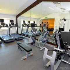 Отель Hilton Vienna Danube Waterfront фитнесс-зал