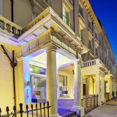 Отель Holiday Inn Express London Victoria вид на фасад фото 2