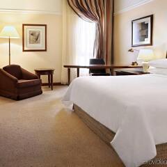 Sheraton Riyadh Hotel & Towers комната для гостей