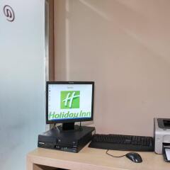 Отель Holiday Inn Belgrade интерьер отеля