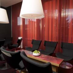 Отель Park Inn by Radisson Oslo Airport гостиничный бар