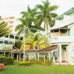 Doctors Cave Beach Hotel фото 10
