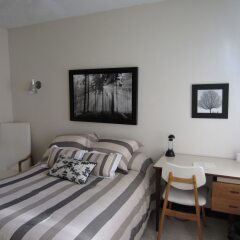 Отель Manoir dYouville комната для гостей